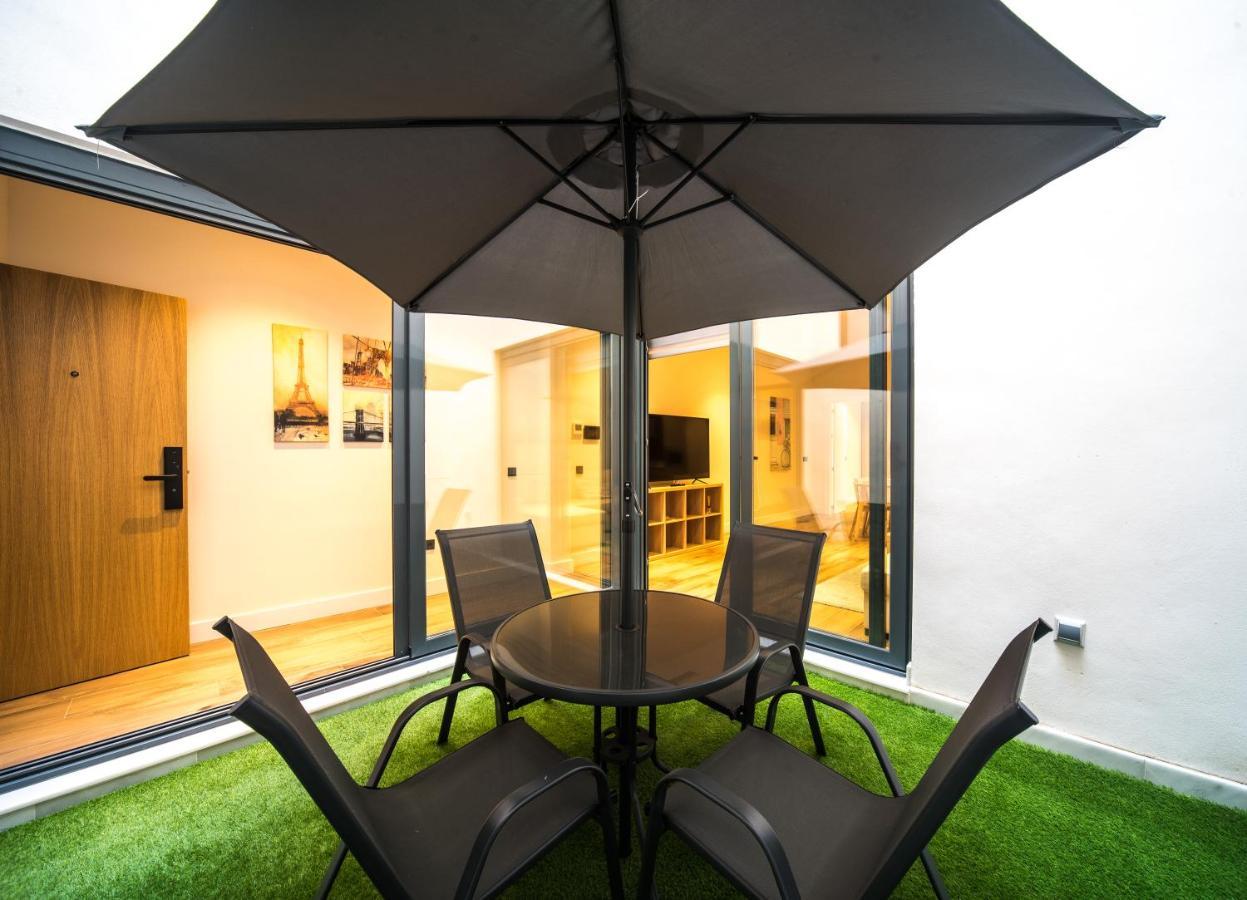 Seville Luxury Downtown Suite Luaran gambar