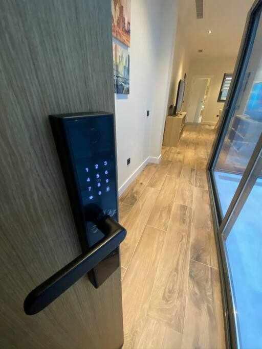 Seville Luxury Downtown Suite Luaran gambar